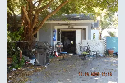 19010 Bel Aire Dr, Cutler Bay, FL 33157 - Photo 9