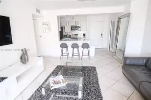 19701 E Country Club Dr, Aventura, FL 33180 - Photo 3