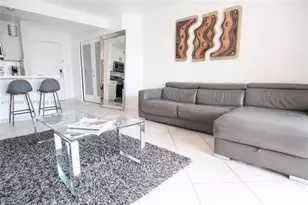 19701 E Country Club Dr, Aventura, FL 33180 - Photo 7