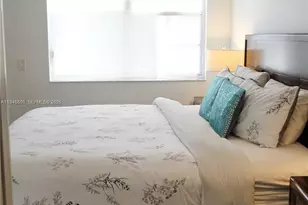 19701 E Country Club Dr, Aventura, FL 33180 - Photo 23