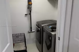 507 SW 91st Ct, Miami, FL 33174 - Photo 13