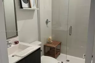 507 SW 91st Ct, Miami, FL 33174 - Photo 9