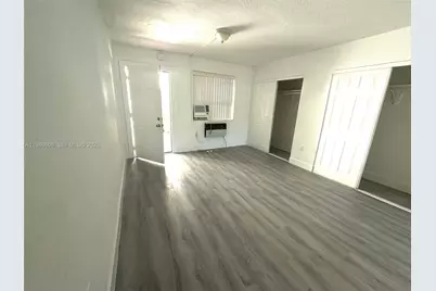 720 NW 27th Ct #2, Miami, FL 33125 - Photo 5
