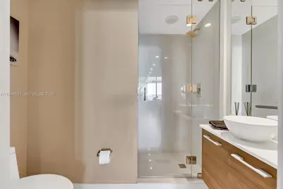 650 NE 32nd St #4405, Miami, FL 33137 - Photo 33