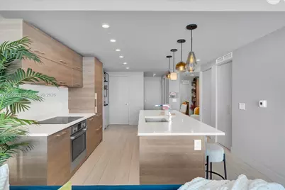 650 NE 32nd St #4405, Miami, FL 33137 - Photo 17