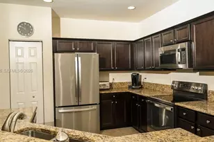 11601 SW 232nd Ln, Homestead, FL 33032 - Photo 7