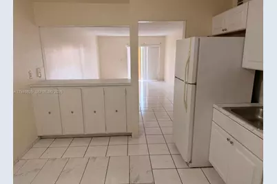 1900 W 54th St #320, Hialeah, FL 33012 - Photo 9