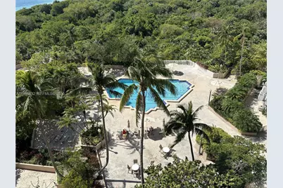 1121 Crandon Blvd #F802, Key Biscayne, FL 33149 - Photo 33