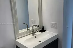 4164 Inverrary Dr, Lauderhill, FL 33319 - Photo 9