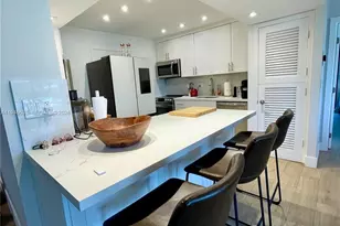 9800 W Bay Harbor Dr, Bay Harbor Islands, FL 33154 - Photo 9