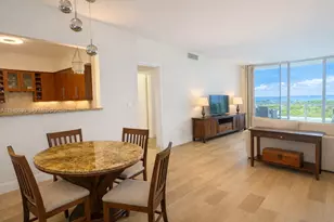 5700 Collins Ave, Miami Beach, FL 33140 - Photo 5