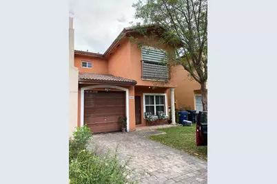 909 SW 6th Pl, Florida City, FL 33034 - Photo 1