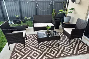 531 NE 6th Pl, Florida City, FL 33034 - Photo 11