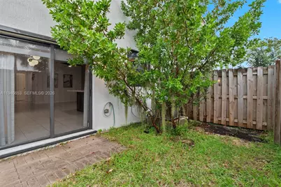 20814 NE 5th Ct, Miami, FL 33179 - Photo 23