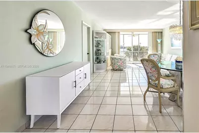 3010 Marcos Dr #R311, Aventura, FL 33160 - Photo 3