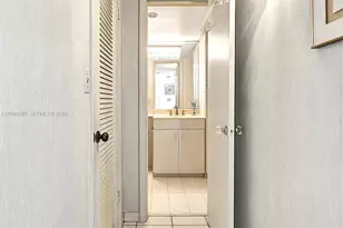 3010 Marcos Dr, Aventura, FL 33160 - Photo 17