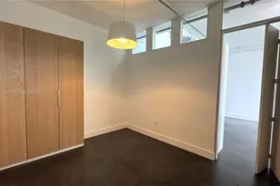 1700 Meridian Ave, Miami Beach, FL 33139 - Photo 11