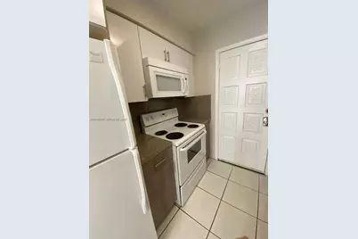 2441 NW 13th St #71, Miami, FL 33125 - Photo 11