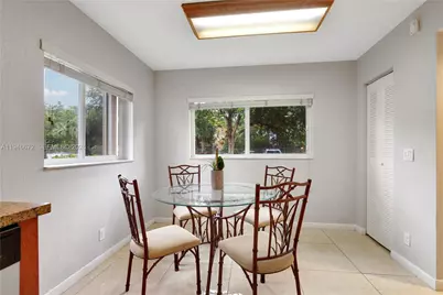 12850 SW 4th Ct #115I, Pembroke Pines, FL 33027 - Photo 9