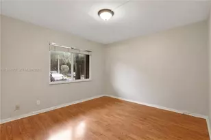 12850 SW 4th Ct, Pembroke Pines, FL 33027 - Photo 13