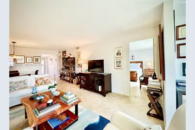 9501 Sunrise Lakes Blvd #306, Sunrise, FL 33322 - Photo 7