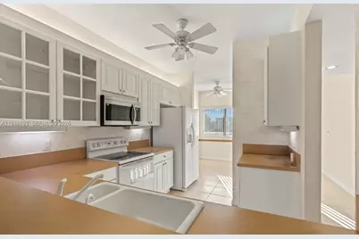 7623 Southampton Ter #312, Tamarac, FL 33321 - Photo 9