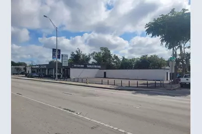 475 NW Le Jeune Rd, Miami, FL 33126 - Photo 3