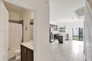 3436 W 111th Pl, Hialeah, FL 33018 - Photo 17