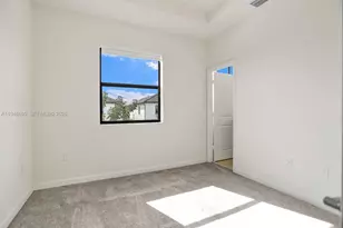 3436 W 111th Pl, Hialeah, FL 33018 - Photo 19