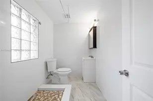 1726 Roosevelt St, Hollywood, FL 33020 - Photo 19