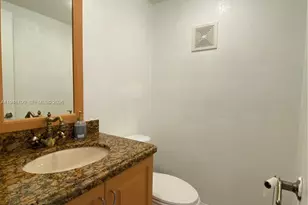 9375 Fontainebleau Blvd, Miami, FL 33172 - Photo 13