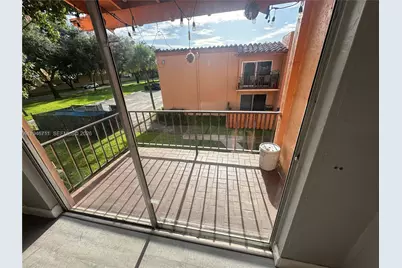 7200 Fairway Dr. #H10, Miami Lakes, FL 33014 - Photo 1