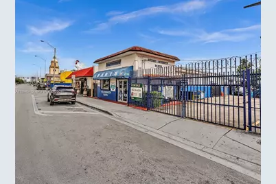 2112 NW 36th St, Miami, FL 33142 - Photo 1