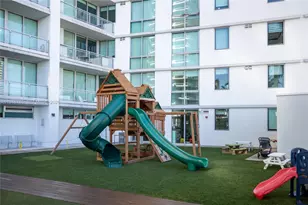 92 SW 3rd St, Miami, FL 33130 - Photo 41