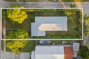 1880 NE 180th St, North Miami Beach, FL 33162 - Photo 7