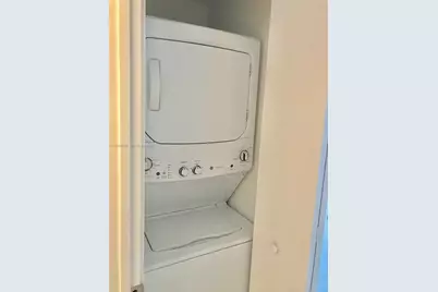 55 SW 9th St #2807, Miami, FL 33130 - Photo 11