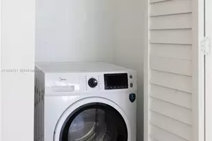 3725 S Ocean Dr, Hollywood, FL 33019 - Photo 7