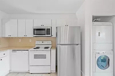 945 NE 34th Ave #103, Homestead, FL 33033 - Photo 21