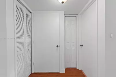 945 NE 34th Ave #103, Homestead, FL 33033 - Photo 11