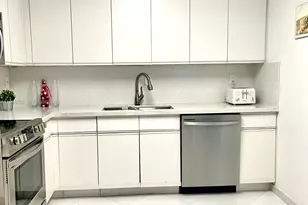 3530 Mystic Pointe Dr, Aventura, FL 33180 - Photo 7