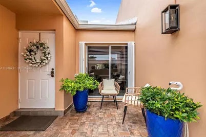 10305 SW 154th Cir Ct #26, Miami, FL 33196 - Photo 1