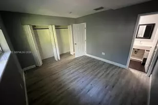 6877 NW 30th St, Sunrise, FL 33313 - Photo 9