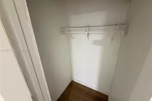 2036 NW 28th St, Oakland Park, FL 33311 - Photo 9