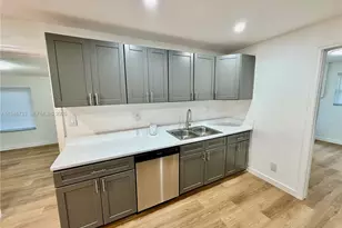 2036 NW 28th St, Oakland Park, FL 33311 - Photo 5