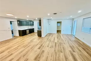 2036 NW 28th St, Oakland Park, FL 33311 - Photo 5