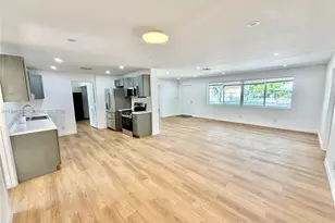 2036 NW 28th St, Oakland Park, FL 33311 - Photo 7