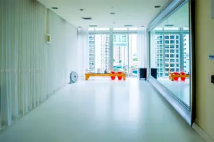 495 Brickell Ave, Miami, FL 33131 - Photo 23