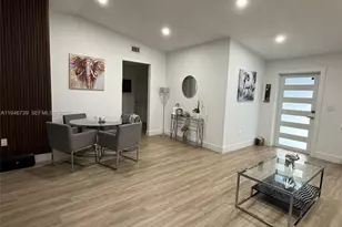 1040 NW 127th Pl, Miami, FL 33182 - Photo 3