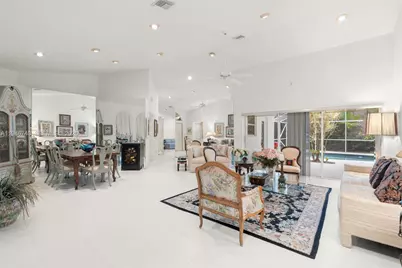 7901 NW 86th Ter, Tamarac, FL 33321 - Photo 3