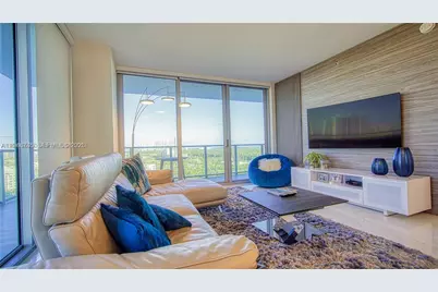 16385 Biscayne Blvd #1415, North Miami Beach, FL 33160 - Photo 3